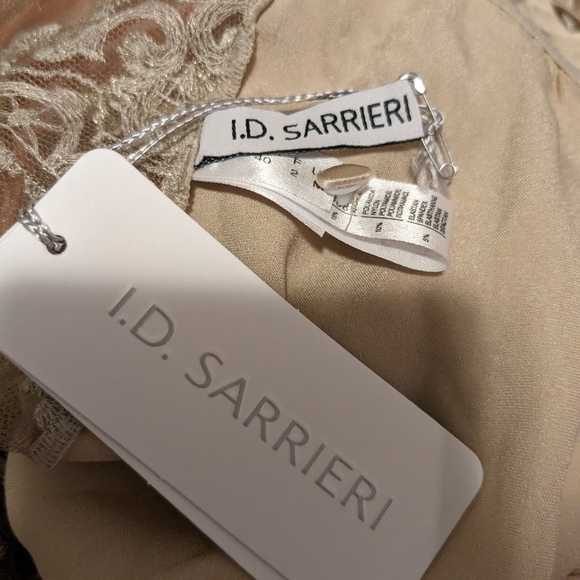 Body corset silk and gold embroidery - Picture 12 of 16